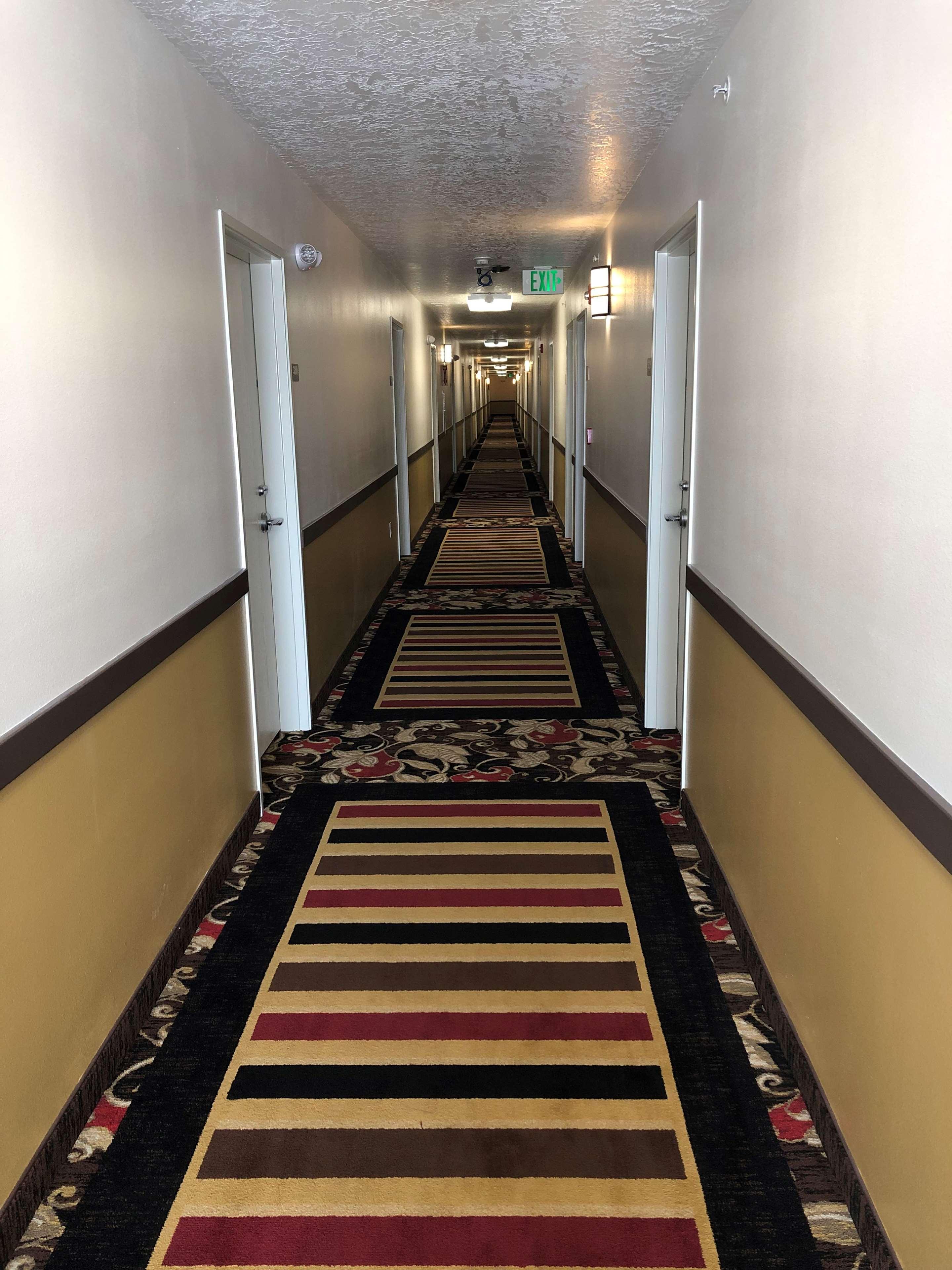 Executive Inn & Suites Extended Stay - Vernal Exterior foto